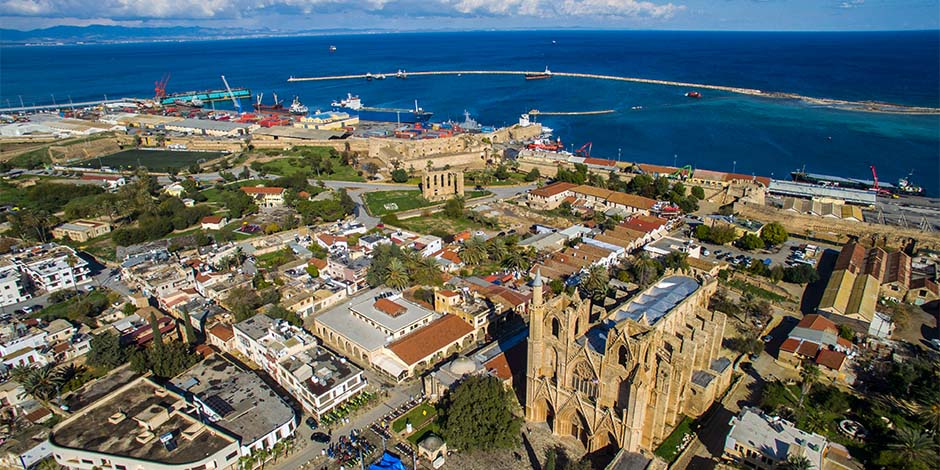 Tarih ve Gizli Güzelliklerle Dolu Bir Şehir Olan Gazimağusa'yı Keşfedin
